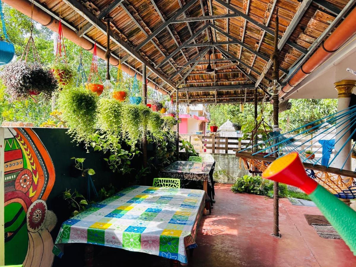 Marari Beach Cleetus Homestay Mararikulam Exterior foto